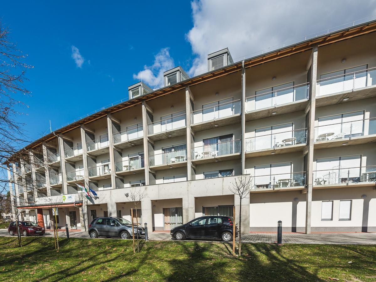 Harkanyi Psoriasis Centrum Exteriör bild